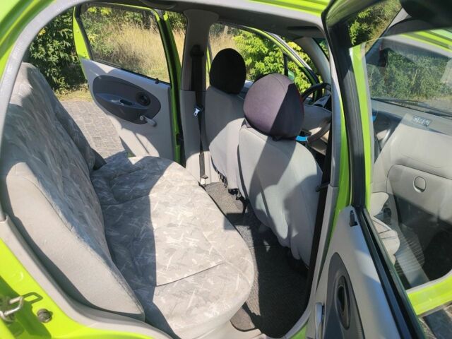 Чери Другая 2007 в Каневе на Automoto.ua Зеленый Чери Другая, объемом двигателя 1.1 л и пробегом 138 тыс. км за 2000 $, фото 6 на Automoto.ua