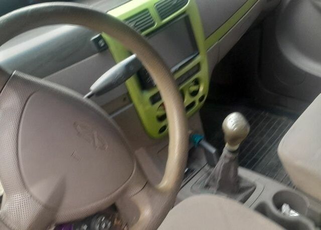 Зеленый Чери Другая, объемом двигателя 1.3 л и пробегом 2 тыс. км за 600 $, фото 4 на Automoto.ua