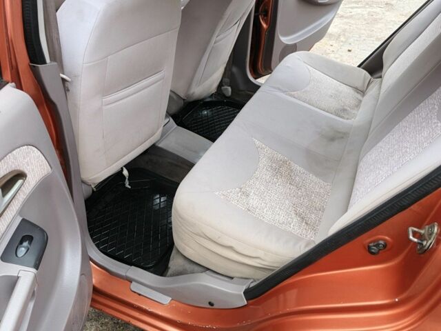 Помаранчевий Чері Інша, об'ємом двигуна 1.3 л та пробігом 300 тис. км за 1300 $, фото 6 на Automoto.ua