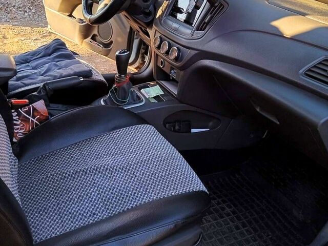 Білий Чері Е5, об'ємом двигуна 1.5 л та пробігом 260 тис. км за 3800 $, фото 2 на Automoto.ua