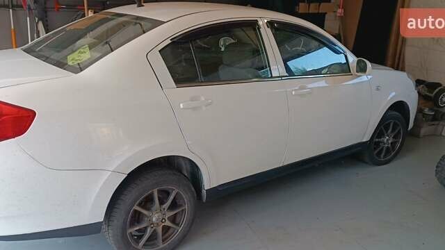 Білий Чері Е5, об'ємом двигуна 1.5 л та пробігом 152 тис. км за 3500 $, фото 28 на Automoto.ua