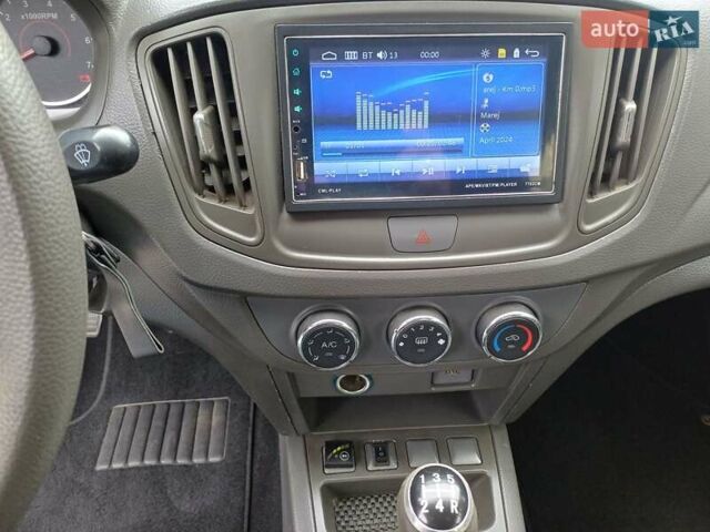 Бежевый Чери Е5, объемом двигателя 1.5 л и пробегом 110 тыс. км за 4600 $, фото 15 на Automoto.ua