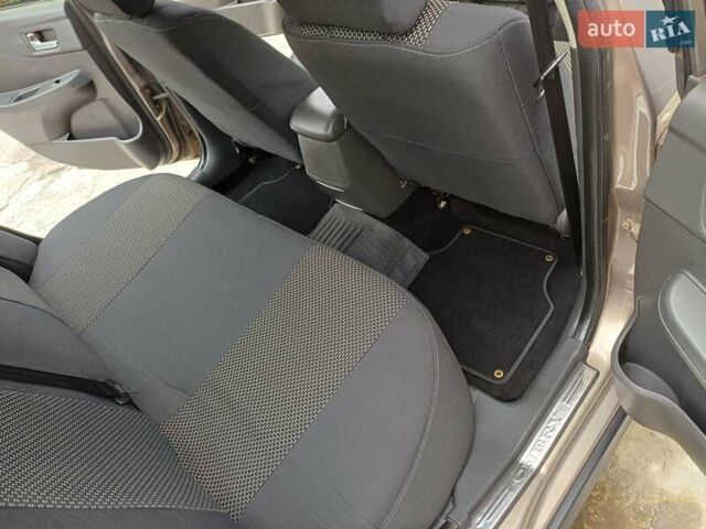 Бежевий Чері Е5, об'ємом двигуна 1.5 л та пробігом 110 тис. км за 4500 $, фото 17 на Automoto.ua