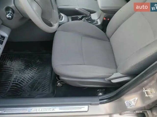 Чері Е5 2014 у Броварах на Automoto.ua Бежевий Чері Е5, об'ємом двигуна 1.5 л та пробігом 77 тис. км за 4000 $, фото 9 на Automoto.ua