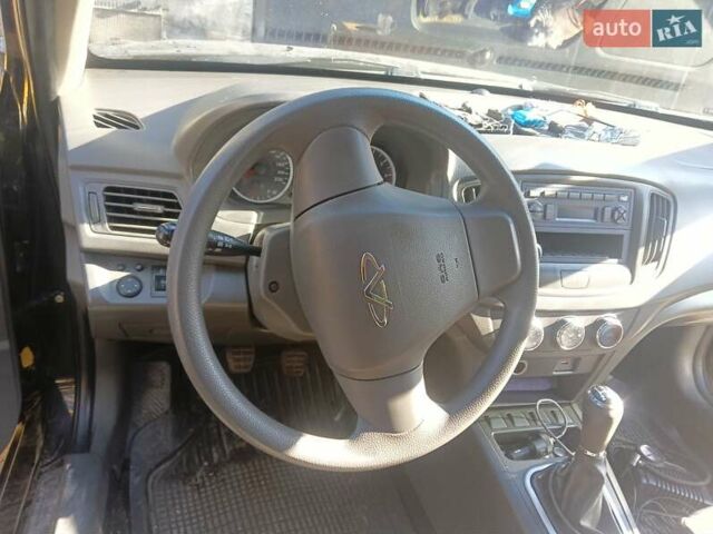 Чери Е5 2013 в Буче на Automoto.ua Черный Чери Е5, объемом двигателя 1.5 л и пробегом 120 тыс. км за 3400 $, фото 9 на Automoto.ua