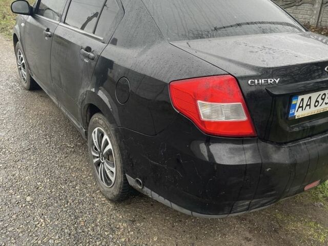 Черный Чери Е5, объемом двигателя 1.5 л и пробегом 200 тыс. км за 1800 $, фото 5 на Automoto.ua