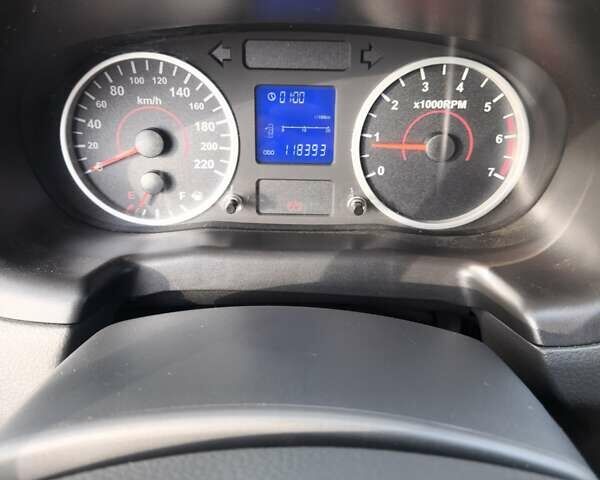 Чорний Чері Е5, об'ємом двигуна 1.5 л та пробігом 118 тис. км за 4300 $, фото 12 на Automoto.ua