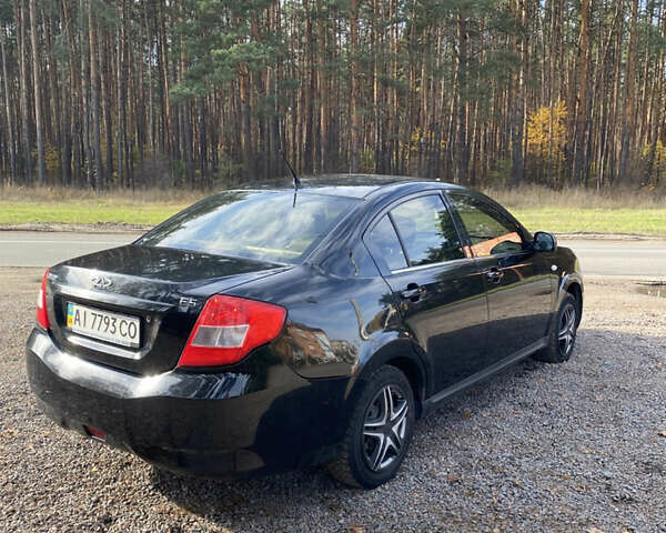 Чери Е5 2014 в Ирпене на Automoto.ua Черный Чери Е5, объемом двигателя 1.5 л и пробегом 105 тыс. км за 3000 $, фото 3 на Automoto.ua