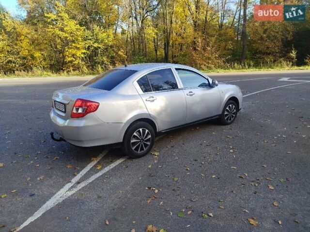 Чері Е5 2012 у Прилуках на Automoto.ua Сірий Чері Е5, об'ємом двигуна 1.5 л та пробігом 245 тис. км за 2999 $, фото 10 на Automoto.ua