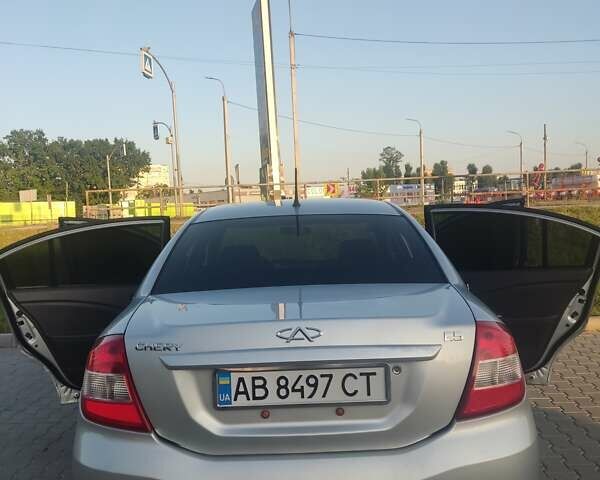 Серый Чери Е5, объемом двигателя 1.5 л и пробегом 145 тыс. км за 3600 $, фото 2 на Automoto.ua