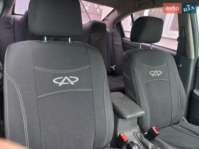 Сірий Чері Е5, об'ємом двигуна 1.5 л та пробігом 125 тис. км за 4900 $, фото 22 на Automoto.ua