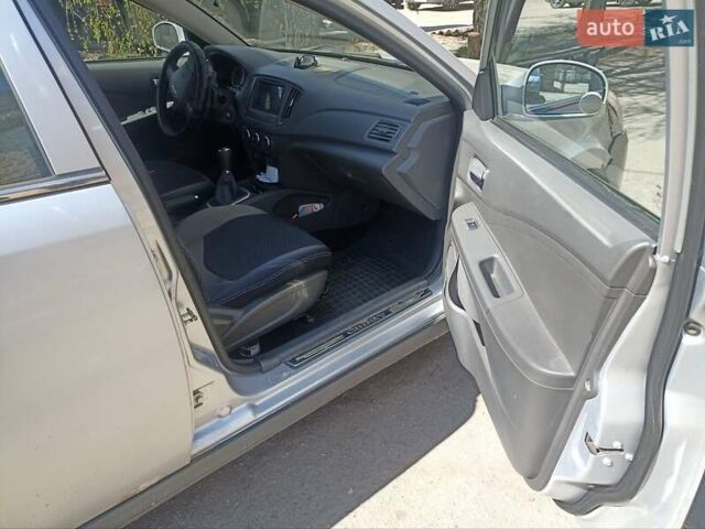 Сірий Чері Е5, об'ємом двигуна 1.6 л та пробігом 88 тис. км за 3500 $, фото 3 на Automoto.ua