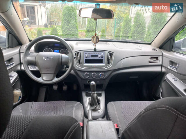 Сірий Чері Е5, об'ємом двигуна 1.5 л та пробігом 125 тис. км за 4900 $, фото 19 на Automoto.ua