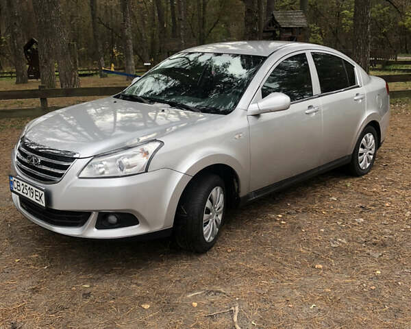 Серый Чери Е5, объемом двигателя 1.5 л и пробегом 111 тыс. км за 4150 $, фото 4 на Automoto.ua