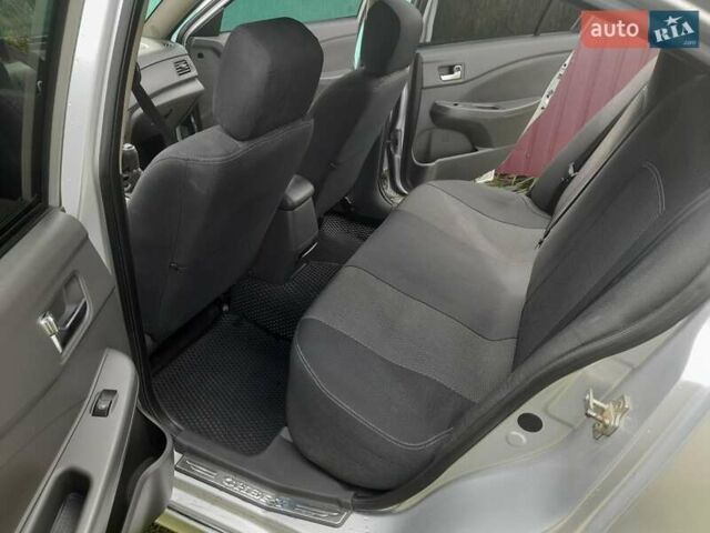 Серый Чери Е5, объемом двигателя 1.5 л и пробегом 196 тыс. км за 3200 $, фото 6 на Automoto.ua