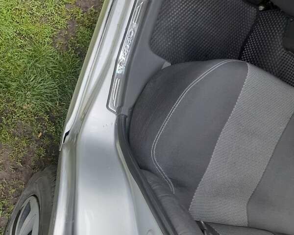 Серый Чери Е5, объемом двигателя 1.5 л и пробегом 196 тыс. км за 3200 $, фото 12 на Automoto.ua