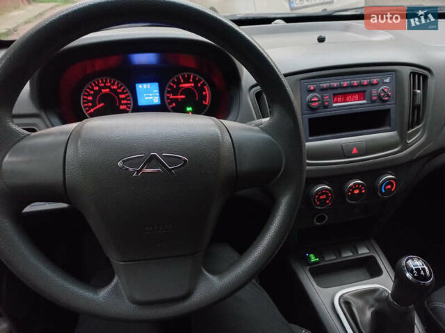 Сірий Чері Е5, об'ємом двигуна 1.5 л та пробігом 125 тис. км за 4900 $, фото 21 на Automoto.ua
