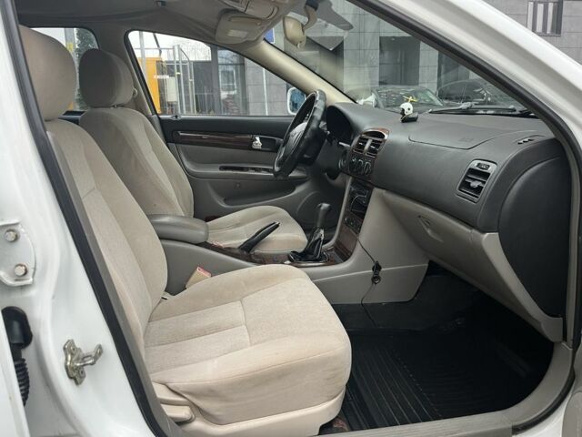 Білий Чері Істар, об'ємом двигуна 2 л та пробігом 285 тис. км за 1500 $, фото 10 на Automoto.ua