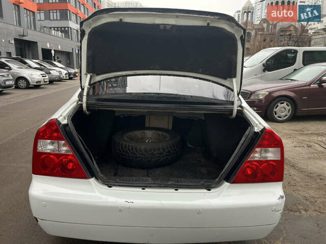 Білий Чері Істар, об'ємом двигуна 2 л та пробігом 285 тис. км за 1500 $, фото 14 на Automoto.ua