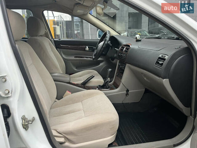 Білий Чері Істар, об'ємом двигуна 2 л та пробігом 285 тис. км за 1500 $, фото 10 на Automoto.ua