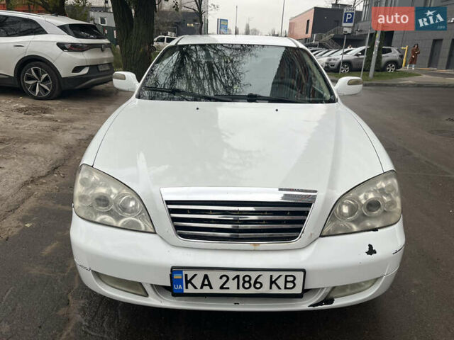 Білий Чері Істар, об'ємом двигуна 2 л та пробігом 285 тис. км за 1500 $, фото 1 на Automoto.ua