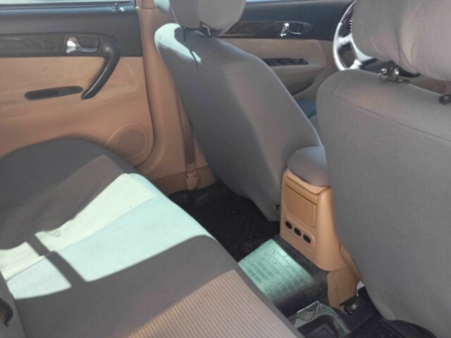 Белый Чери Истар, объемом двигателя 0 л и пробегом 104 тыс. км за 3600 $, фото 2 на Automoto.ua