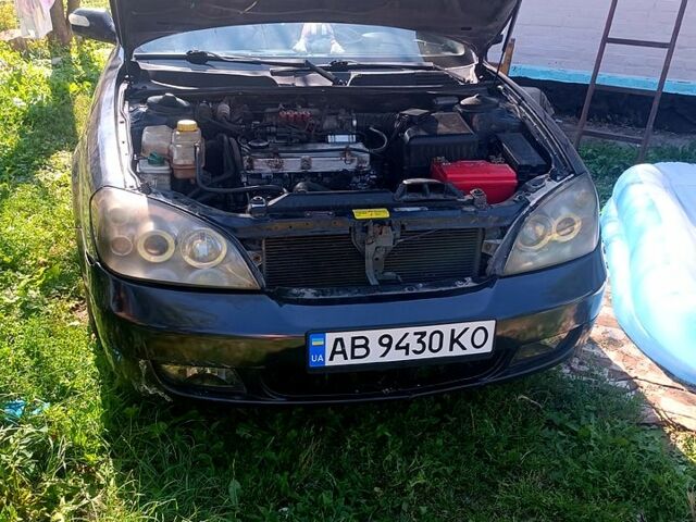 Черный Чери Истар, объемом двигателя 2.4 л и пробегом 310 тыс. км за 3000 $, фото 2 на Automoto.ua