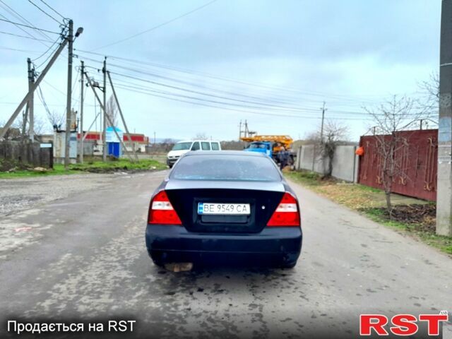 Черный Чери Истар, объемом двигателя 2 л и пробегом 300 тыс. км за 999 $, фото 2 на Automoto.ua