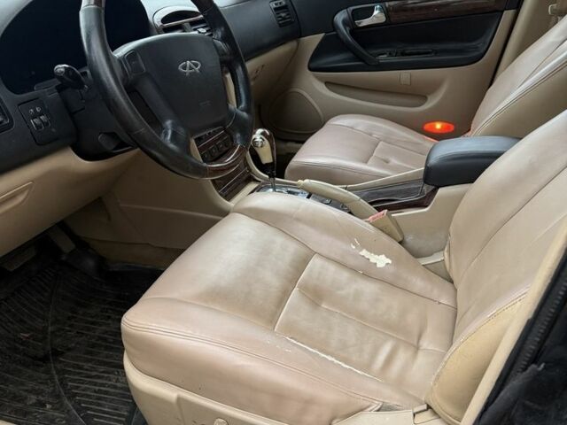 Черный Чери Истар, объемом двигателя 2.4 л и пробегом 400 тыс. км за 1650 $, фото 4 на Automoto.ua