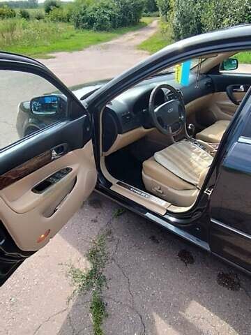 Чорний Чері Істар, об'ємом двигуна 2.4 л та пробігом 190 тис. км за 1850 $, фото 1 на Automoto.ua