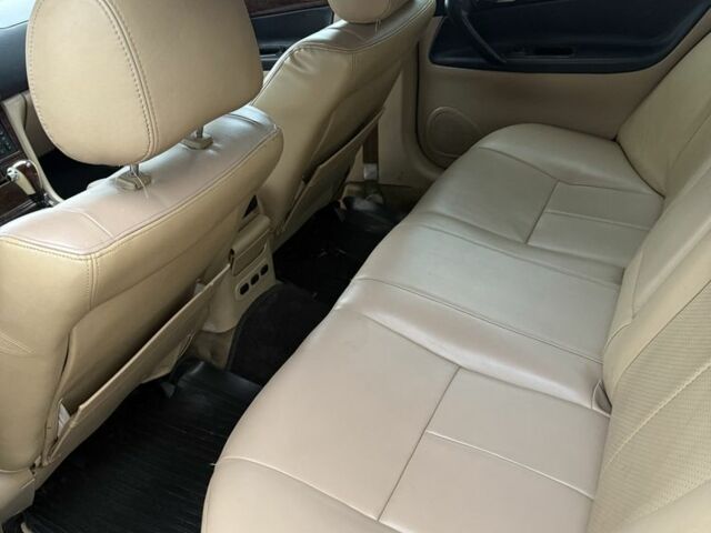 Черный Чери Истар, объемом двигателя 2.4 л и пробегом 400 тыс. км за 1650 $, фото 5 на Automoto.ua