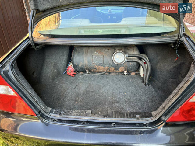 Черный Чери Истар, объемом двигателя 1.97 л и пробегом 259 тыс. км за 2499 $, фото 12 на Automoto.ua