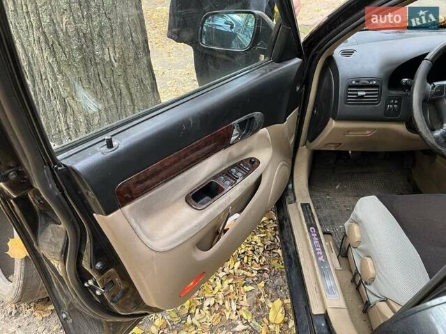 Чорний Чері Істар, об'ємом двигуна 2 л та пробігом 123 тис. км за 2700 $, фото 8 на Automoto.ua