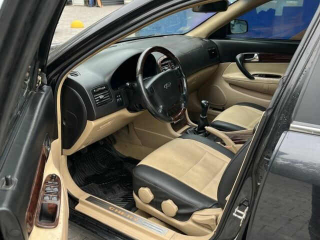 Черный Чери Истар, объемом двигателя 2 л и пробегом 116 тыс. км за 3200 $, фото 4 на Automoto.ua