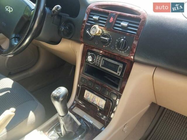 Черный Чери Истар, объемом двигателя 1.97 л и пробегом 59 тыс. км за 4000 $, фото 23 на Automoto.ua