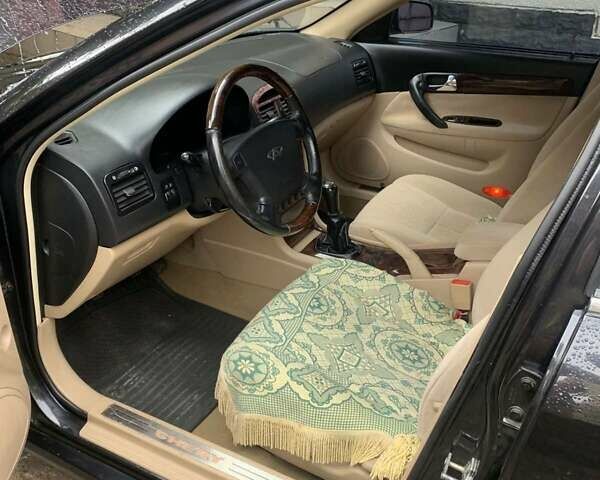 Чорний Чері Істар, об'ємом двигуна 1.97 л та пробігом 103 тис. км за 5000 $, фото 8 на Automoto.ua