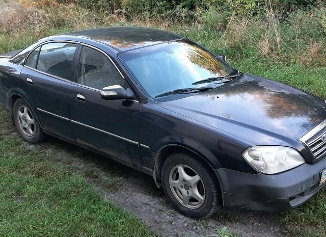 Черный Чери Истар, объемом двигателя 2 л и пробегом 129 тыс. км за 1500 $, фото 4 на Automoto.ua