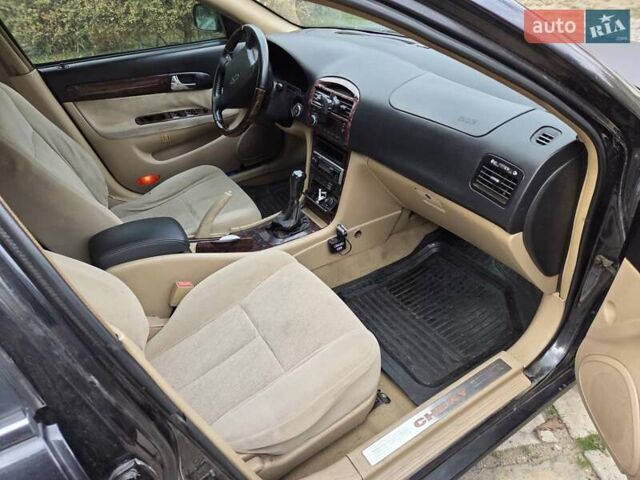 Черный Чери Истар, объемом двигателя 1.97 л и пробегом 290 тыс. км за 2450 $, фото 4 на Automoto.ua