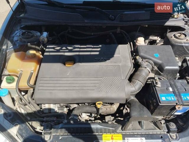 Черный Чери Истар, объемом двигателя 1.97 л и пробегом 59 тыс. км за 4000 $, фото 34 на Automoto.ua