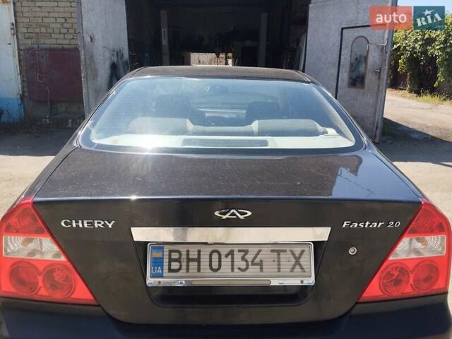 Черный Чери Истар, объемом двигателя 1.97 л и пробегом 59 тыс. км за 4000 $, фото 8 на Automoto.ua