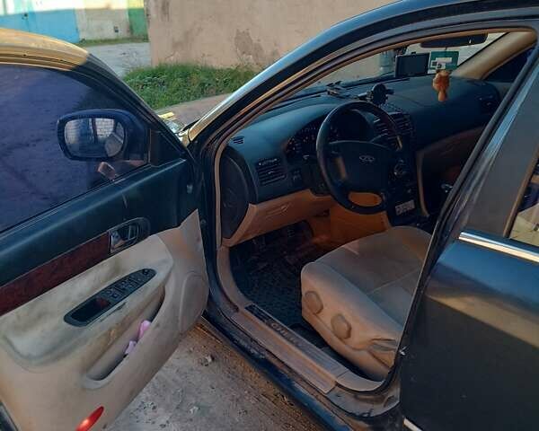 Чорний Чері Істар, об'ємом двигуна 2 л та пробігом 141 тис. км за 1500 $, фото 7 на Automoto.ua