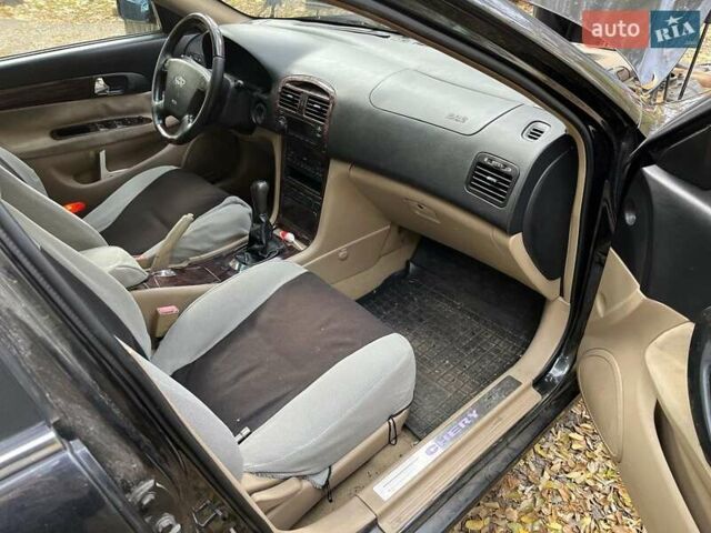 Чорний Чері Істар, об'ємом двигуна 2 л та пробігом 123 тис. км за 2700 $, фото 12 на Automoto.ua