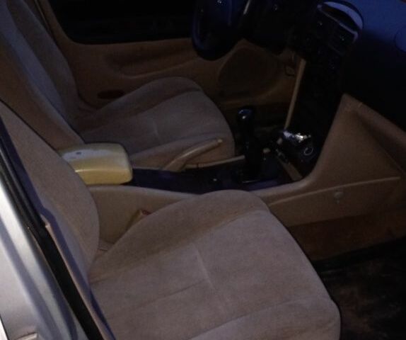 Серый Чери Истар, объемом двигателя 2 л и пробегом 230 тыс. км за 1000 $, фото 4 на Automoto.ua