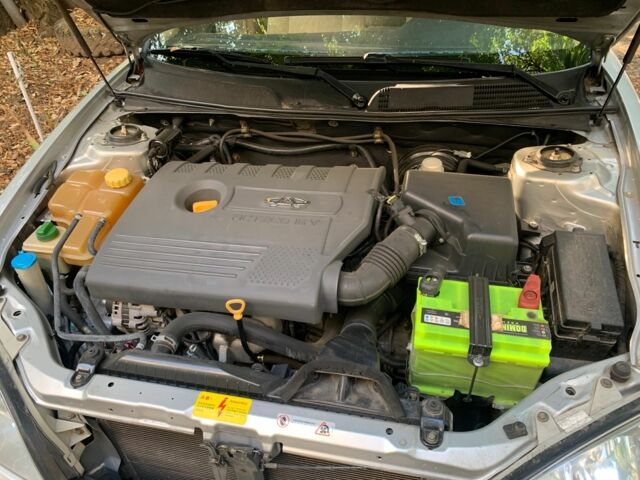 Серый Чери Истар, объемом двигателя 2 л и пробегом 114 тыс. км за 2900 $, фото 4 на Automoto.ua