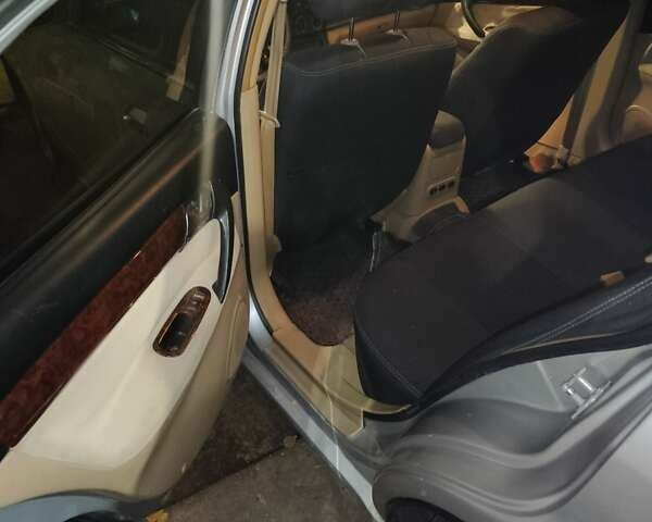 Сірий Чері Істар, об'ємом двигуна 2 л та пробігом 160 тис. км за 2500 $, фото 1 на Automoto.ua