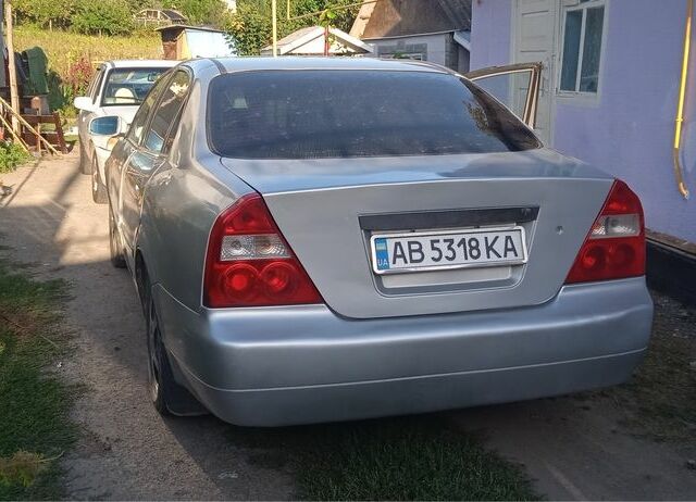 Серый Чери Истар, объемом двигателя 2 л и пробегом 270 тыс. км за 2593 $, фото 1 на Automoto.ua