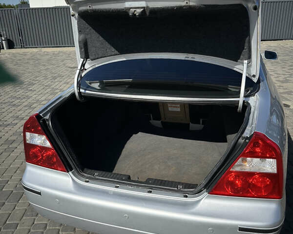 Серый Чери Истар, объемом двигателя 1.97 л и пробегом 170 тыс. км за 3500 $, фото 8 на Automoto.ua