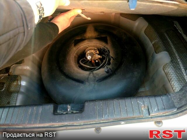 Сірий Чері Істар, об'ємом двигуна 2 л та пробігом 80 тис. км за 3800 $, фото 8 на Automoto.ua