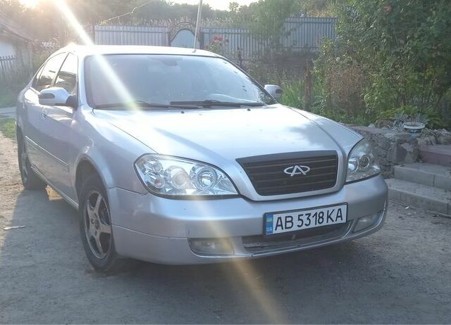 Серый Чери Истар, объемом двигателя 2 л и пробегом 270 тыс. км за 2593 $, фото 2 на Automoto.ua