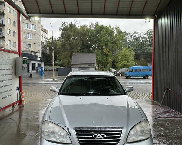 Сірий Чері Істар, об'ємом двигуна 2 л та пробігом 205 тис. км за 2000 $, фото 4 на Automoto.ua